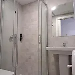 O Bailarin בית הארחה