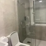 O Bailarin בית הארחה *