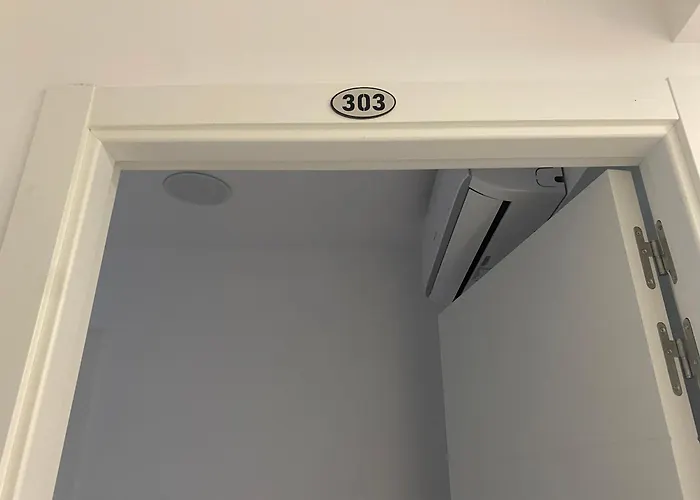 O Bailarin Πανσιόν O Barco de Valdeorras